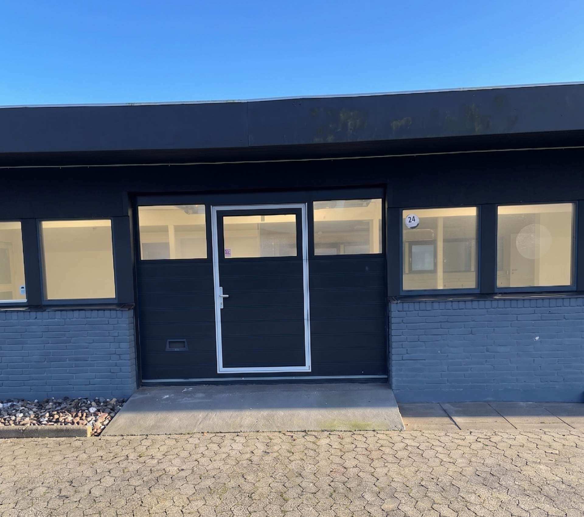 1 Broenge, Ishøj, 0 , 0 ,0,Lager,Til leje,Broenge,1197